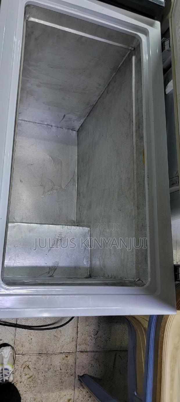 Deep Freezer 250L - thumbnail 2