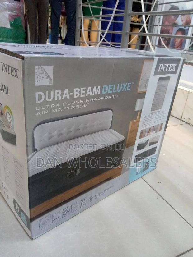 Intex Inflatable Airbed - main view