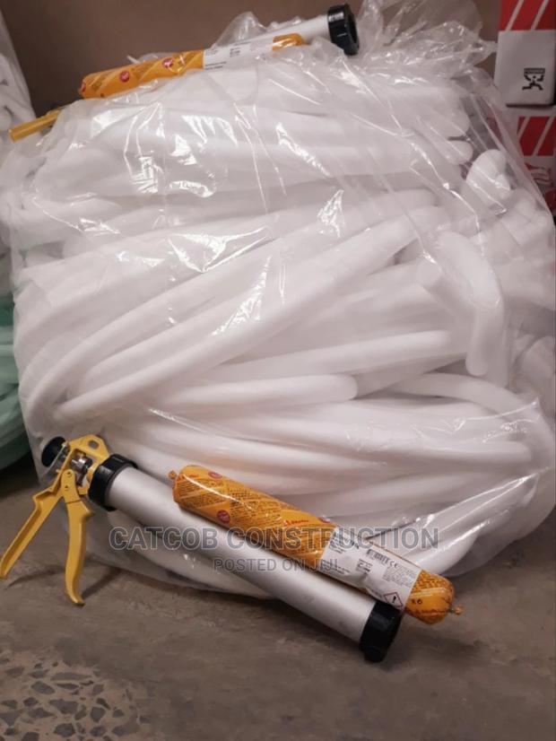 Silicon Sealant And Gun - main view