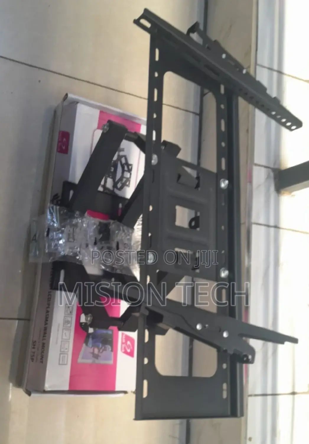 Swivel TV Wall Mount Bracket Up to 85/Tv Mount
