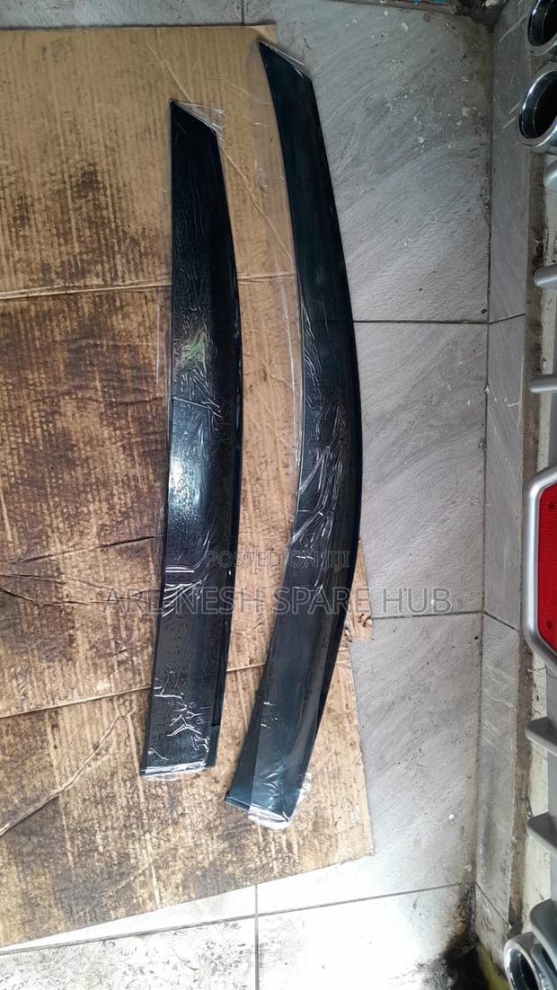 Toyota Harrier 2015 Windbreaker - main view