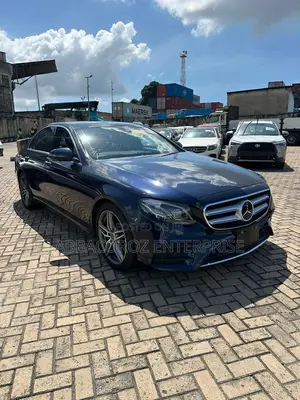 Mercedes-Benz E250 2018 Blue