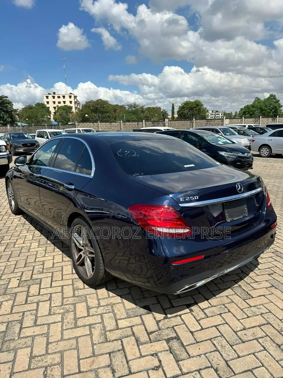 Mercedes-Benz E250 2018 Blue