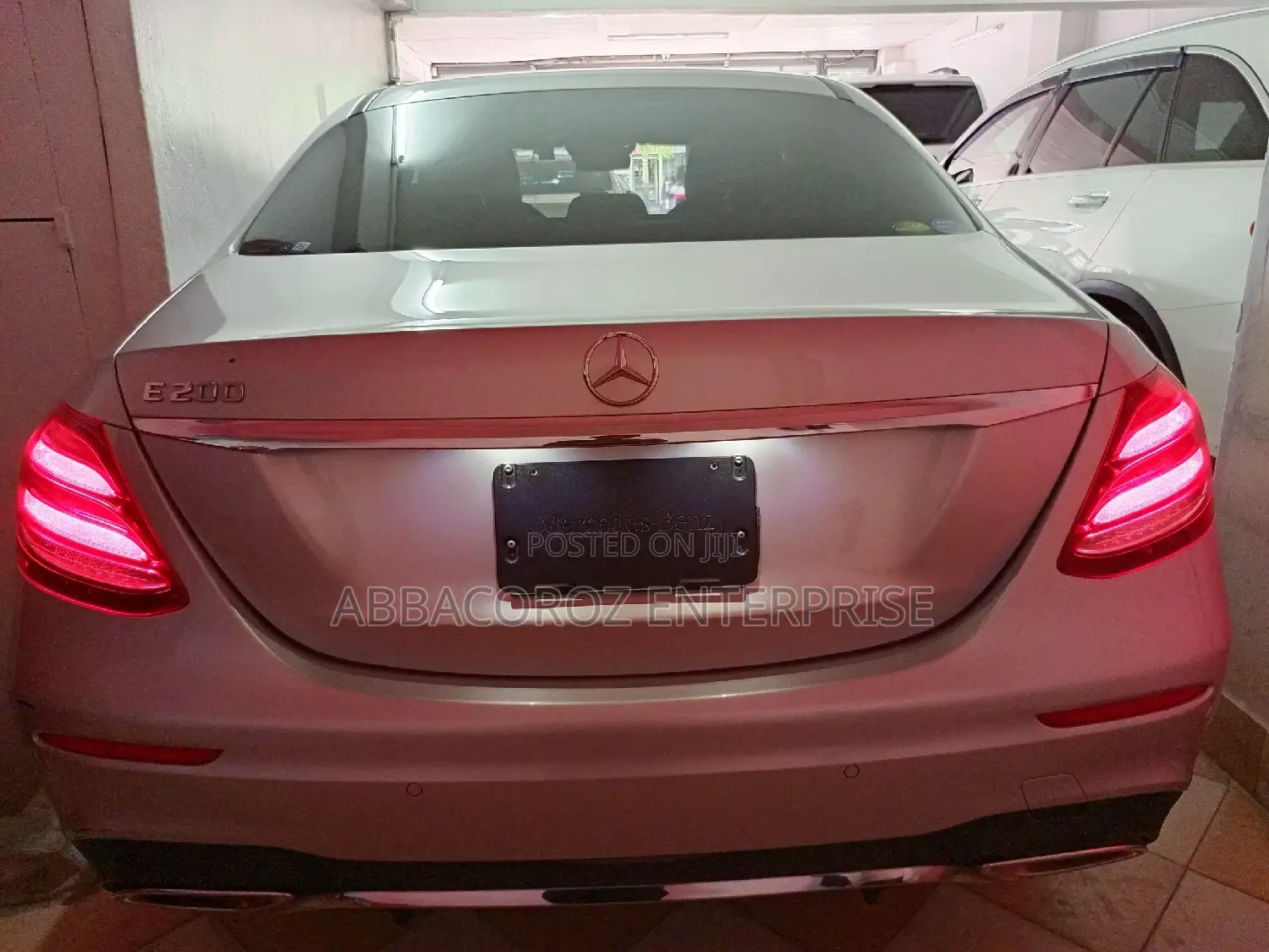 Mercedes-Benz E200 2017 Silver