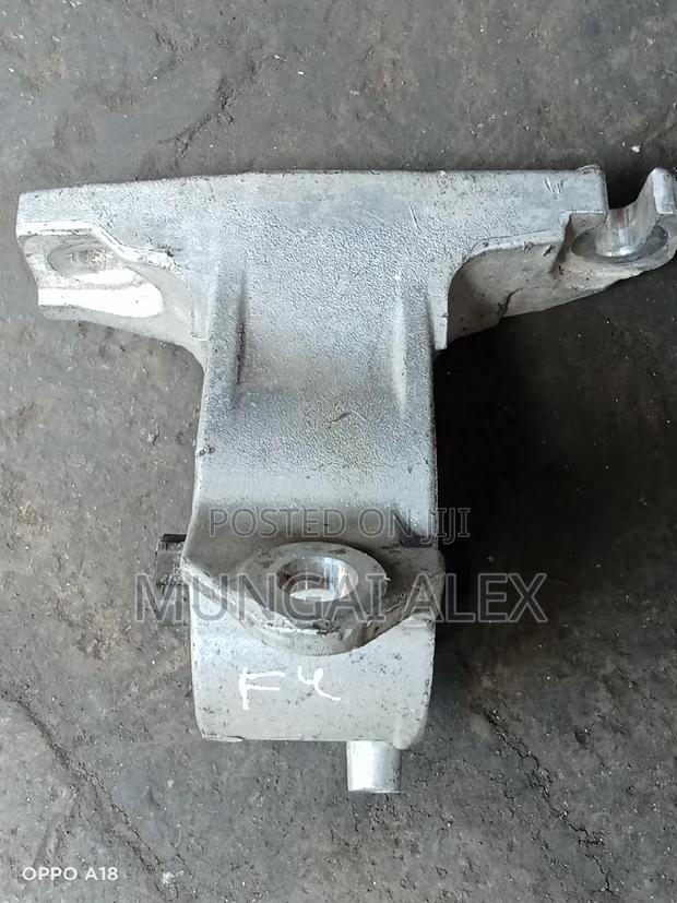 Honda Fit Gearbox Mountain - thumbnail 4