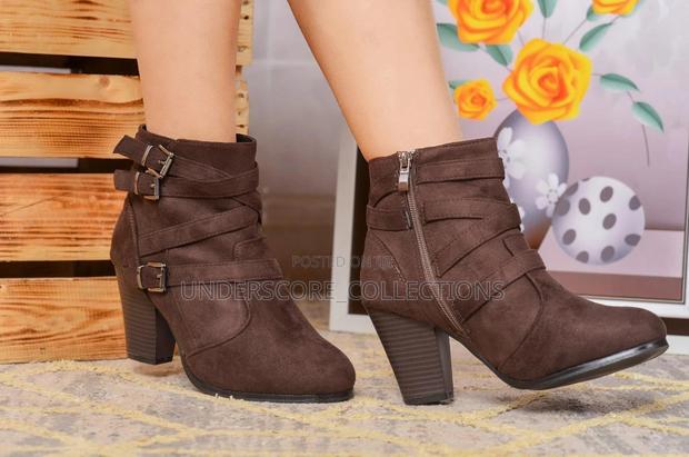 Must Have Ladies Ankle Boots - thumbnail 4