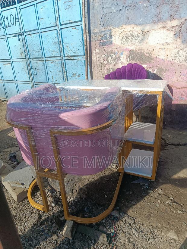 Manicure Marble Table With 2 Seats, Classy Design - main view