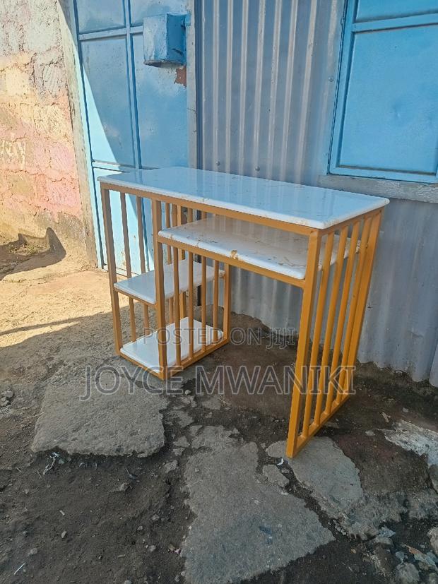 Salon Manicure Marble Table - main view