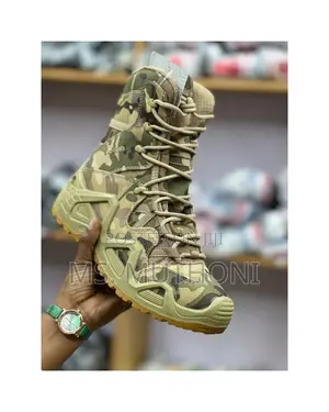 Lowa Boot Size 40_46