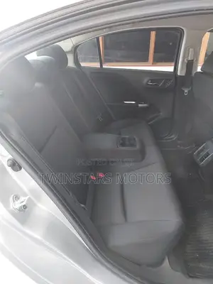 Honda Grace 1.5 Hybrid FWD 2017 Silver