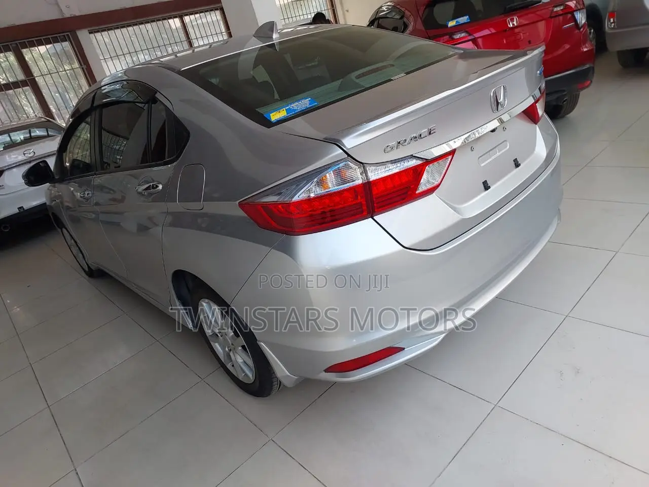 Honda Grace 1.5 Hybrid FWD 2017 Silver