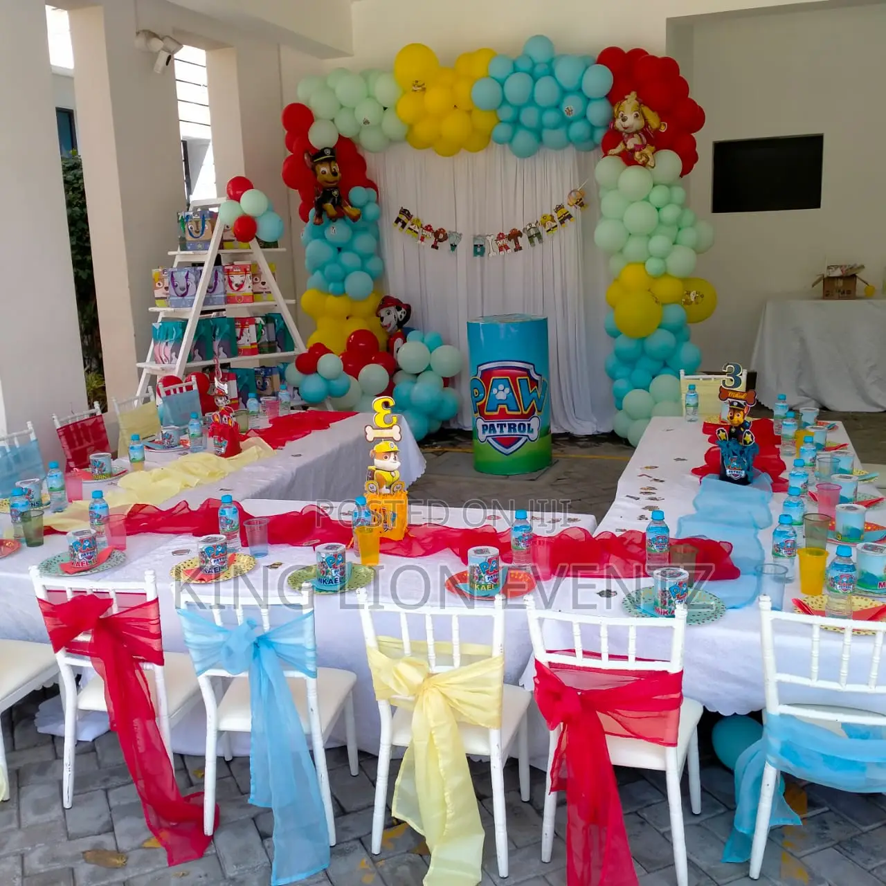 Birthday Party Set Up