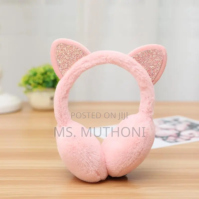 *Cute Cat Plush Fur Earmuff  Excellent Quality *