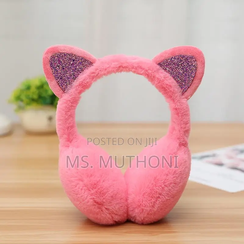 *Cute Cat Plush Fur Earmuff  Excellent Quality *