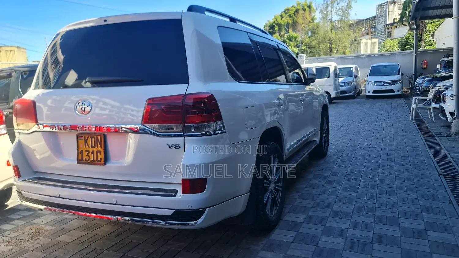 Toyota Land Cruiser 2016 White