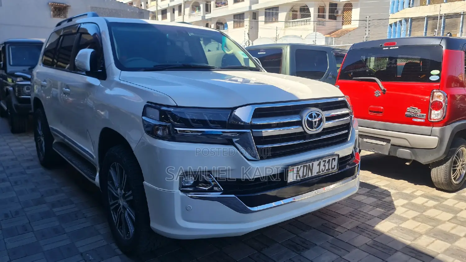 Toyota Land Cruiser 2016 White