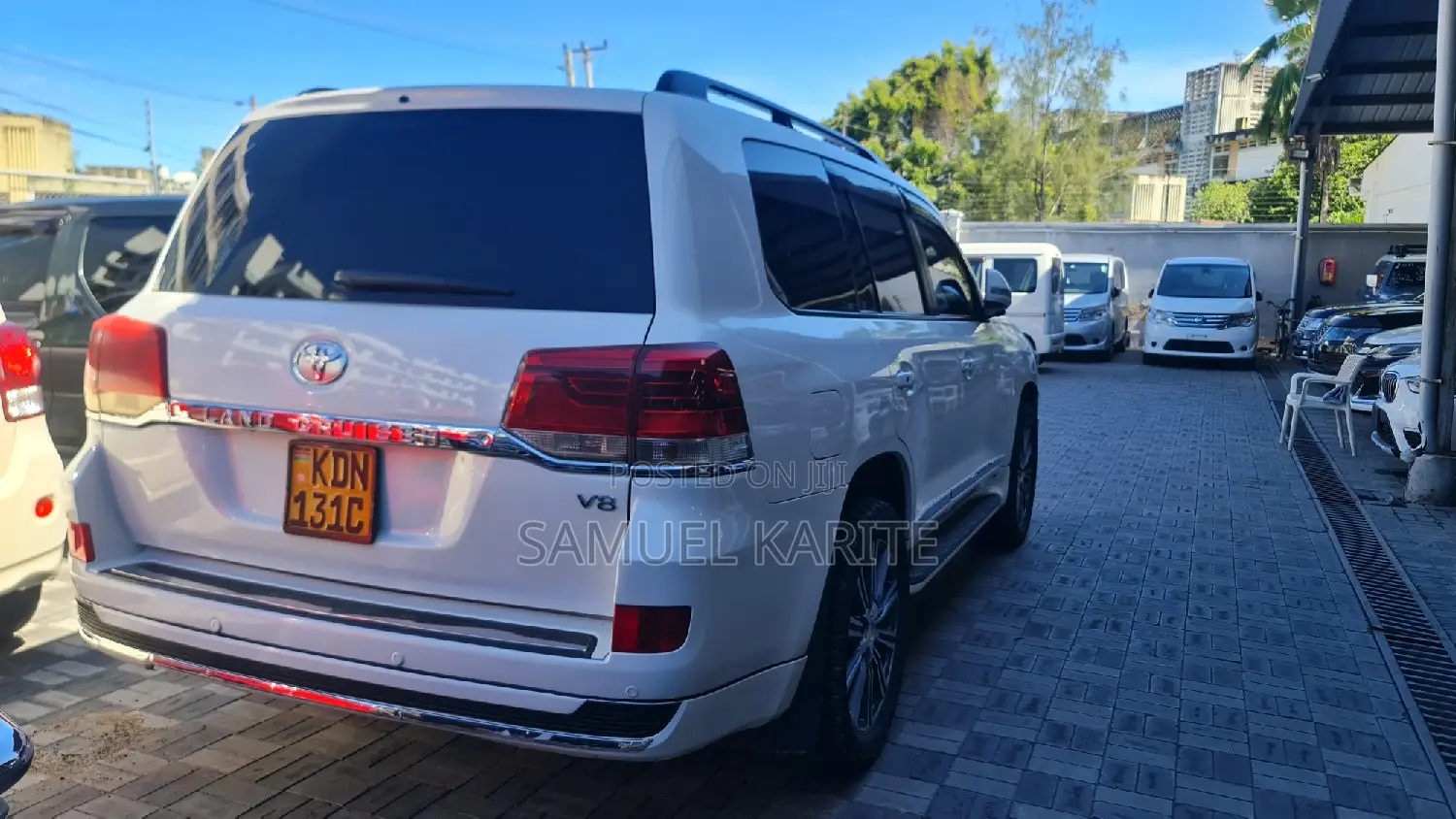 Toyota Land Cruiser 2016 White