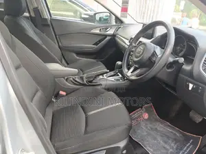 Mazda Axela 2017 Silver