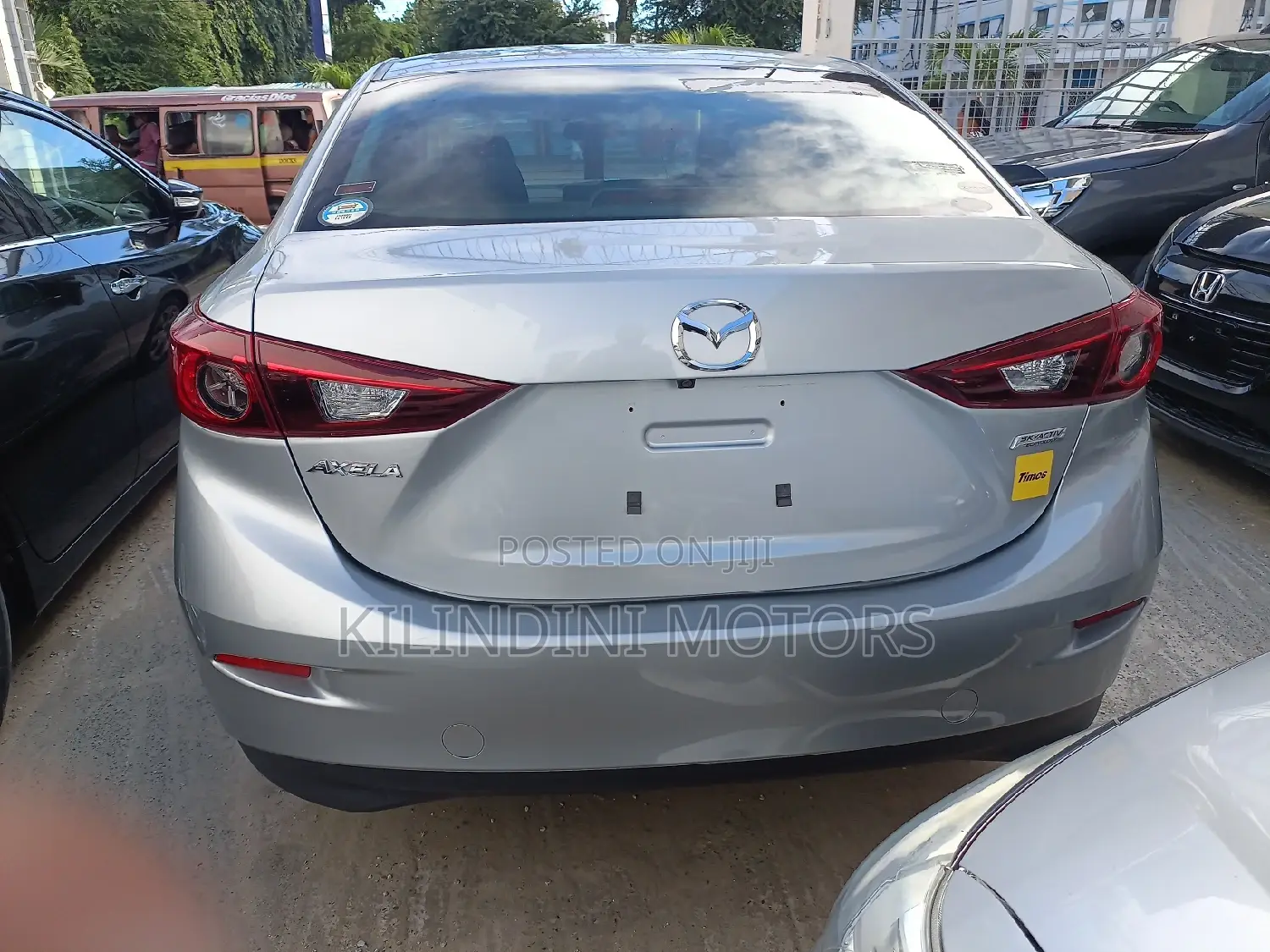 Mazda Axela 2017 Silver