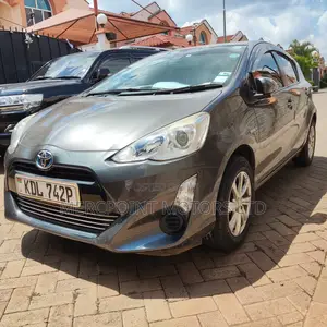 2016 Toyota Aqua Gray - Pre-owned Excellence