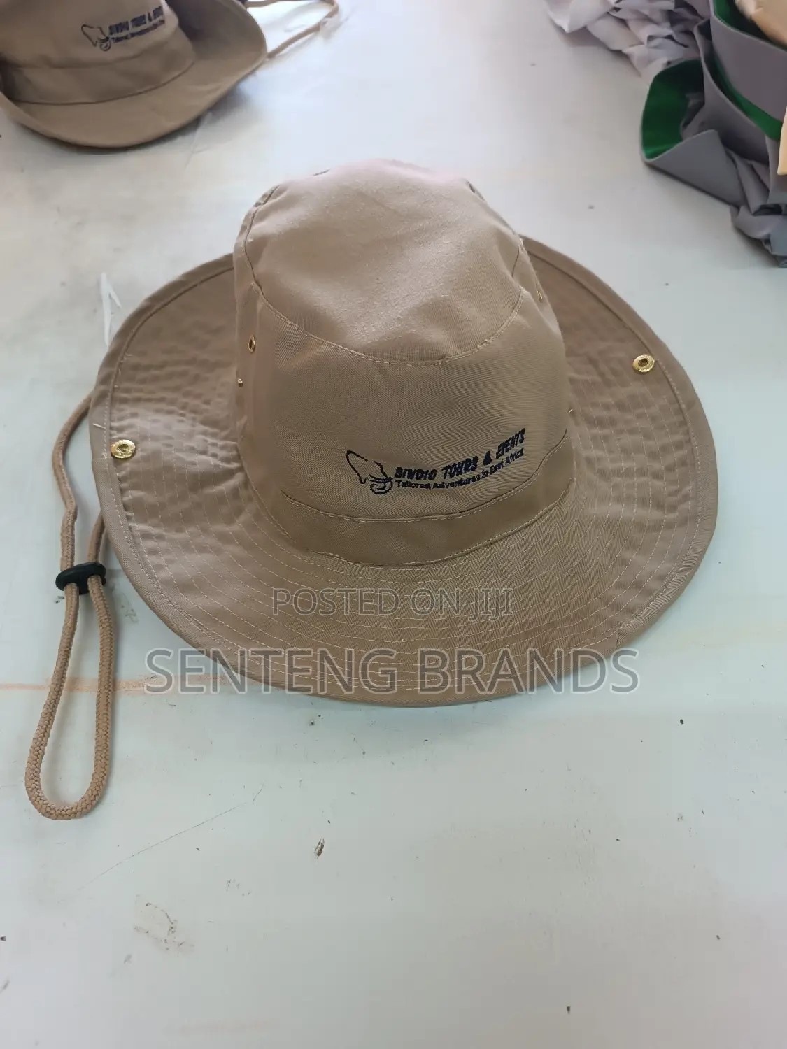 Safari Caps