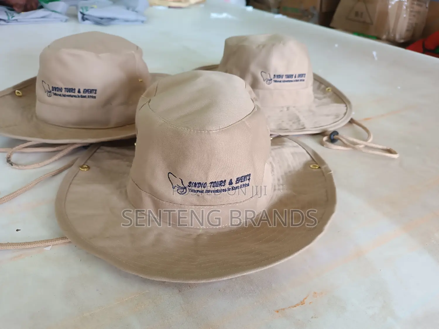 Safari Caps