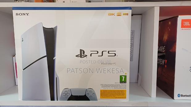 Ps5 Slim Standard 1tb - main view