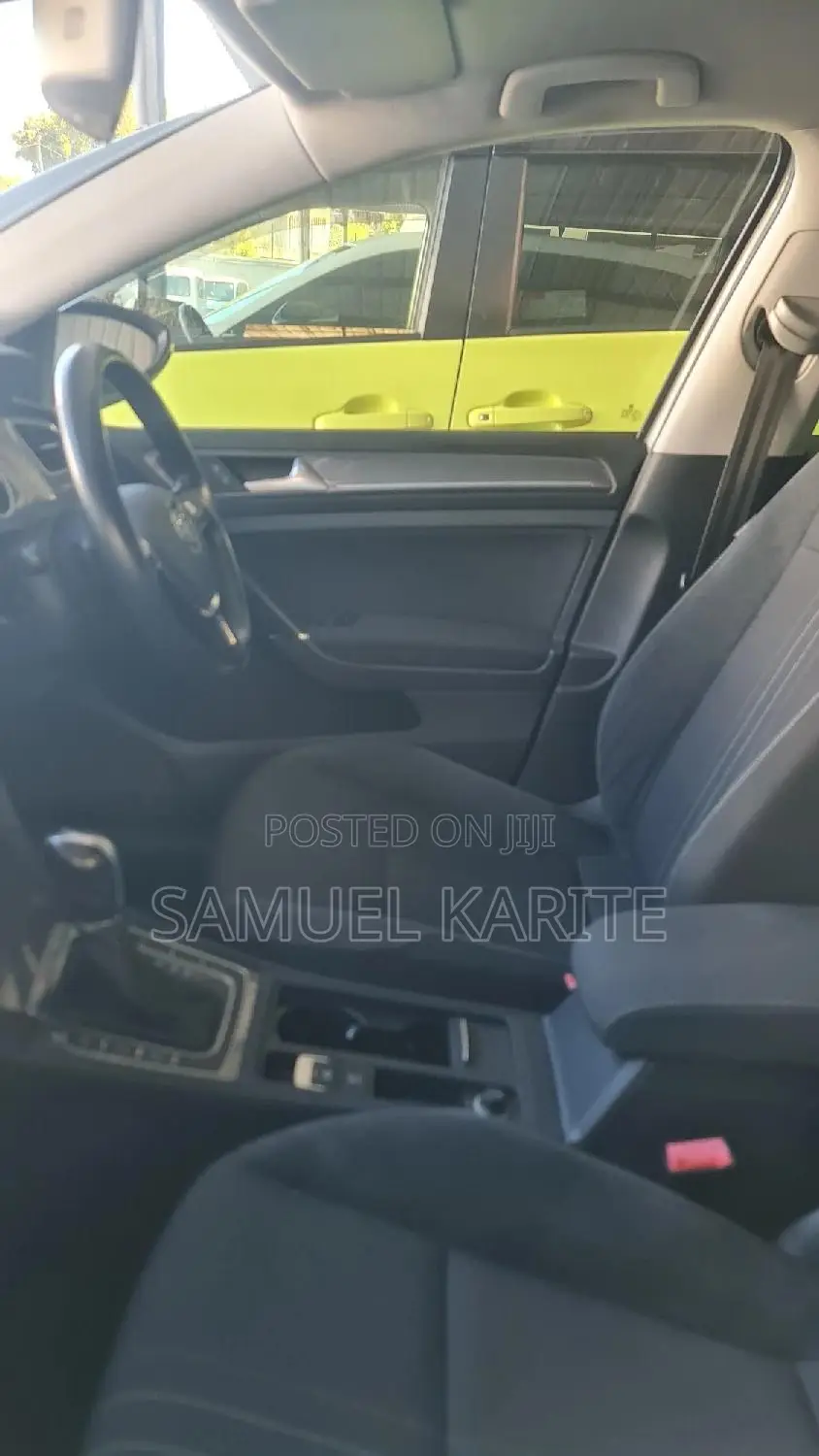 Volkswagen Golf 2017 Silver