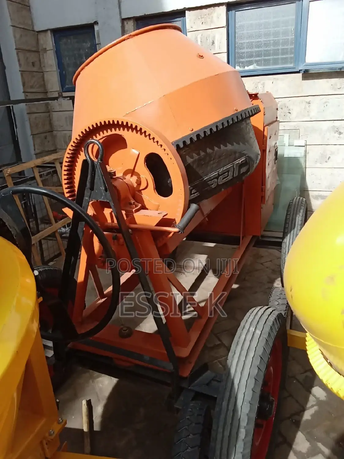 TITAN Heavy Duty Concrete Mixer 500ltrs (8hp)