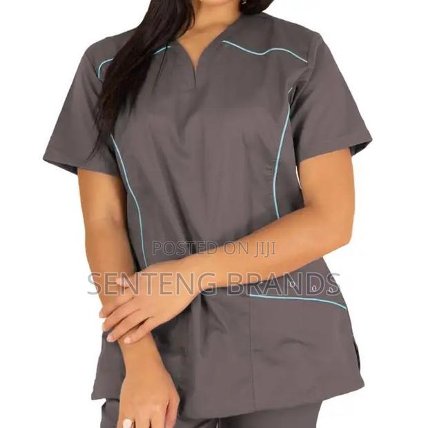 Nurses Uniforms - thumbnail 3