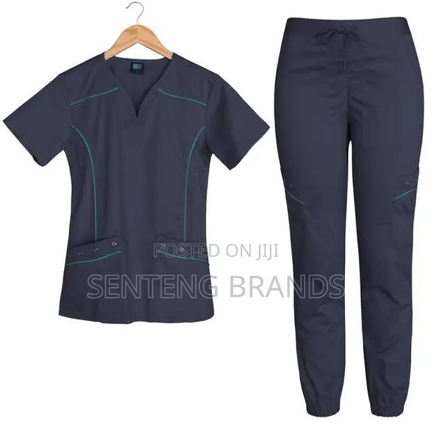 Nurses Uniforms - thumbnail 4