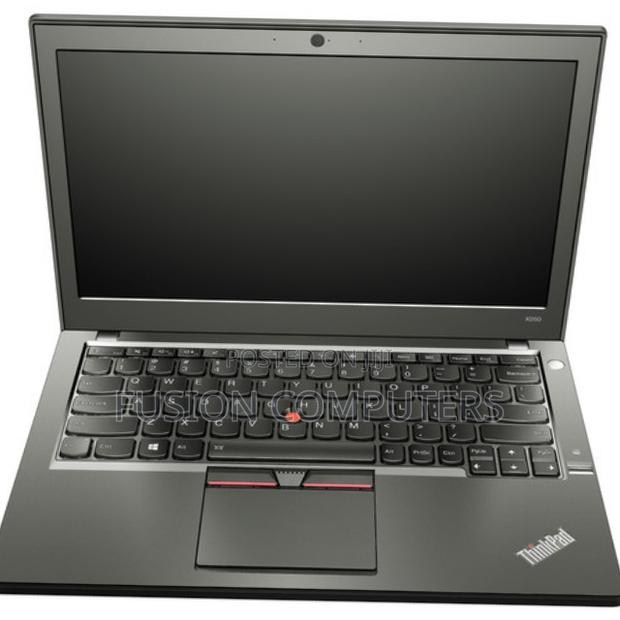 Laptop Lenovo ThinkPad X250 4GB Intel Core I7 HDD 500GB - main view