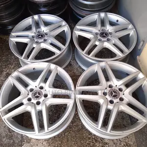 Mercedes Benz C200,E250,E300 Rims Size 18 Inch Set
