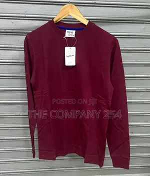 Plain Round Neck Longsleeved Sweatshirt T-Shirts
: M to 3xl