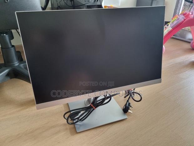 HP Elitedisplay E243 Monitor - main view