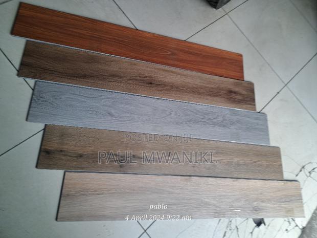 Spc Flooring, 5mm With Underlay - thumbnail 2