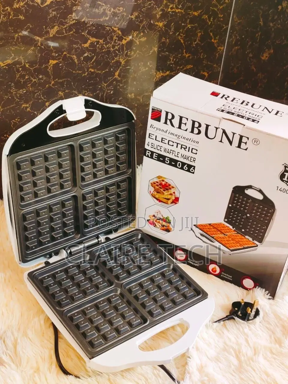 Non Stick 4 -Slice Waffle Maker Rebune RE-5-066