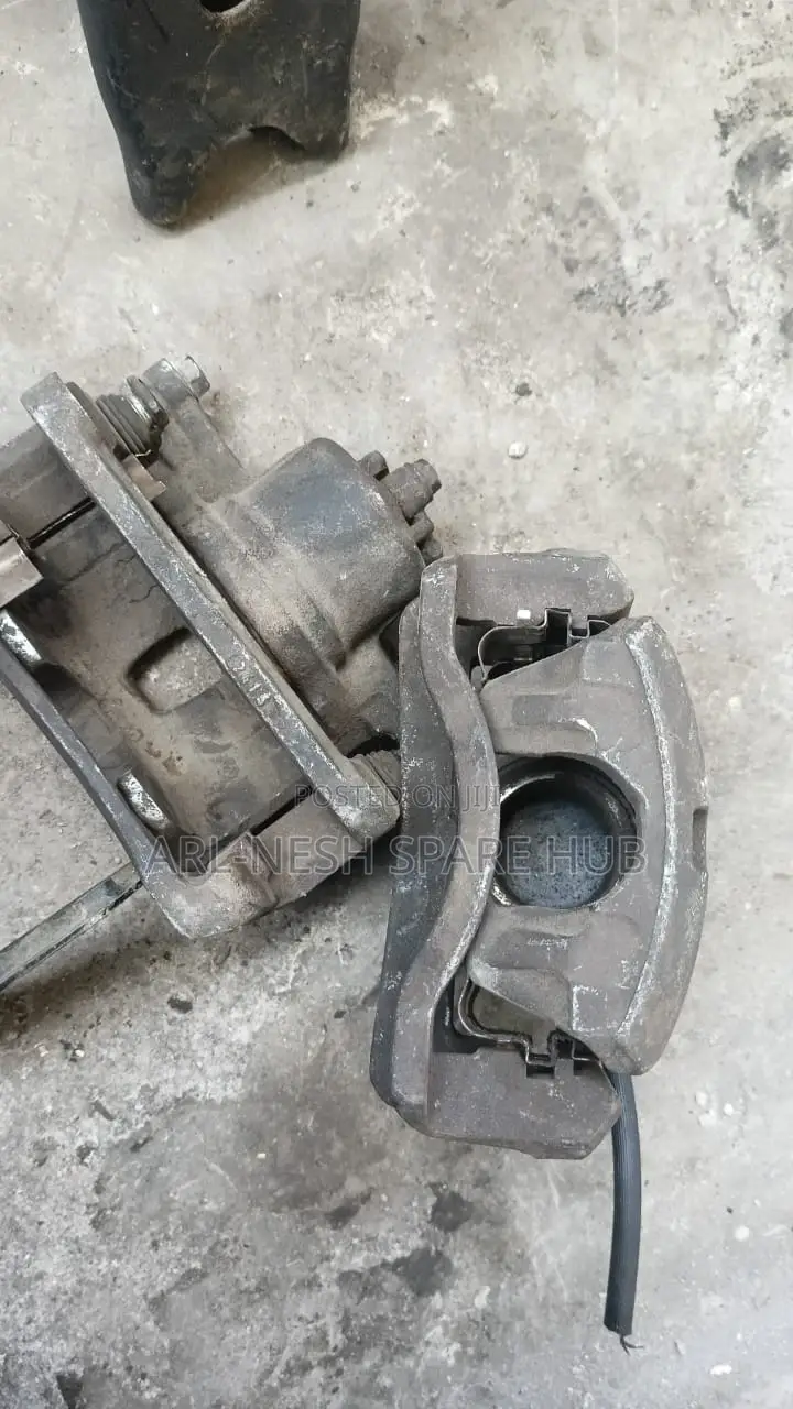 Subaru Impreza Gg2 Front Break Callipers