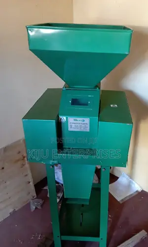 Maize Crusher_ Machine Electric Powered