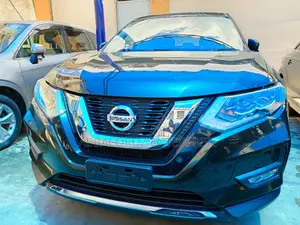 Nissan X-Trail 2.0 Hybrid AWD 2018 Black
