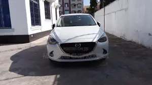 Mazda Demio 2017 White