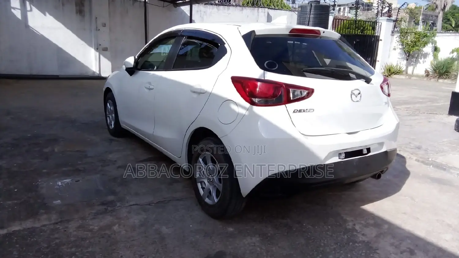 Mazda Demio 2017 White