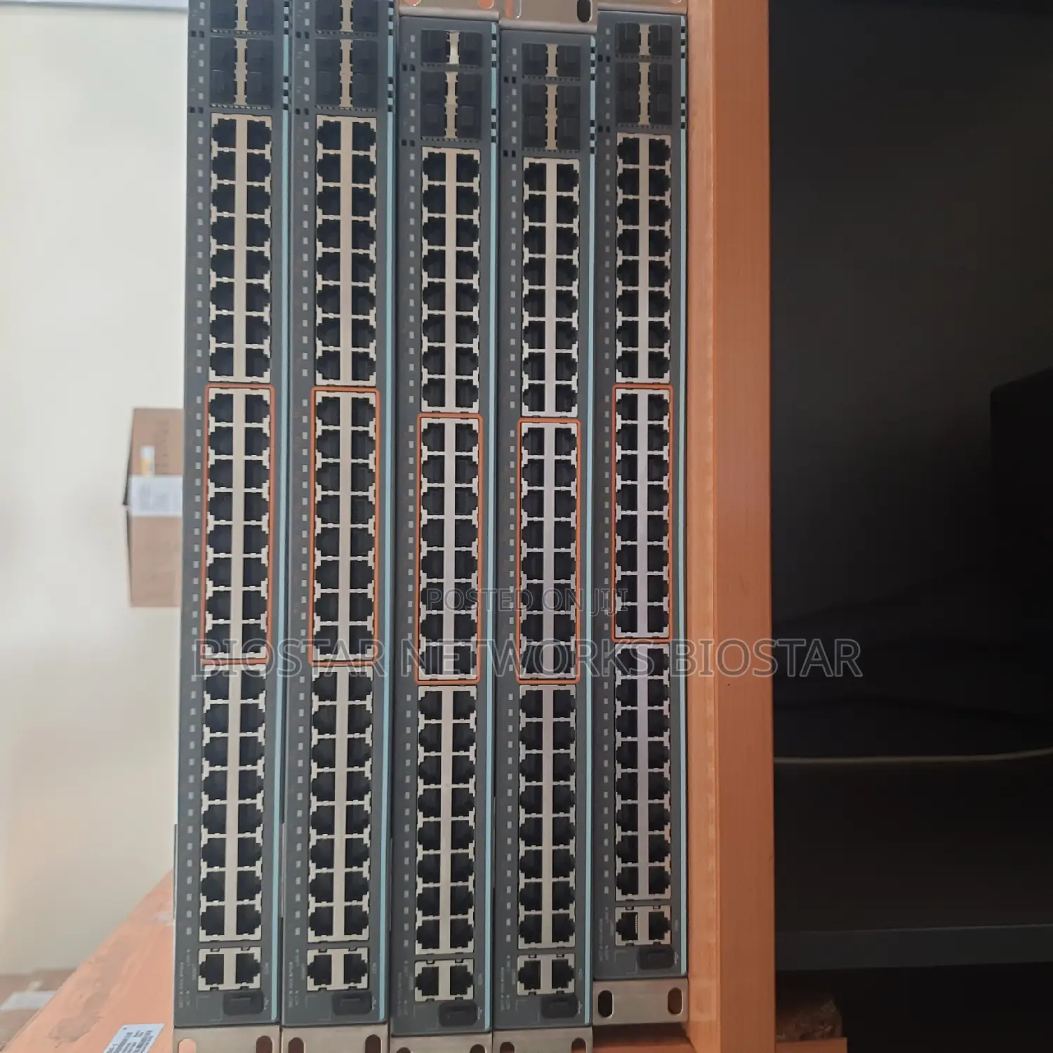 Juniper Ex2300-48mp Multigig 10gbe Sfp+ Uplinks
