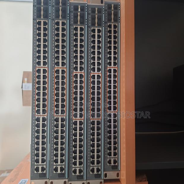 Juniper Ex2300-48mp Multigig 10gbe Sfp+ Uplinks