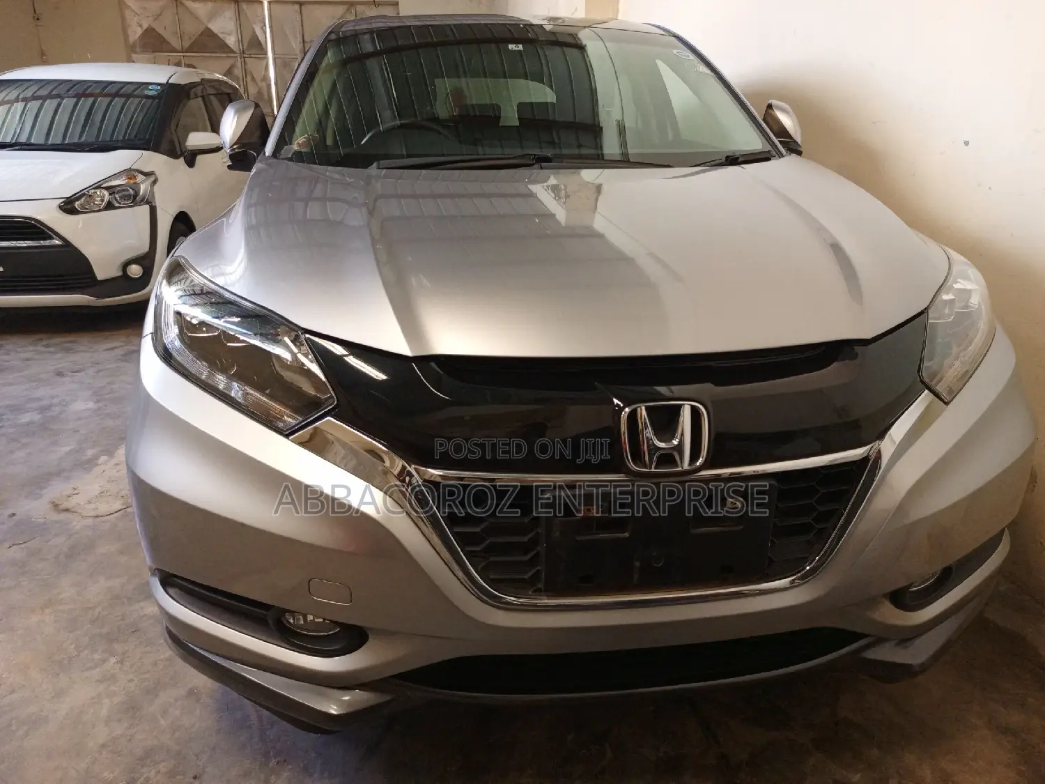Honda Vezel 1.5 Hybrid 2WD 2017 Silver