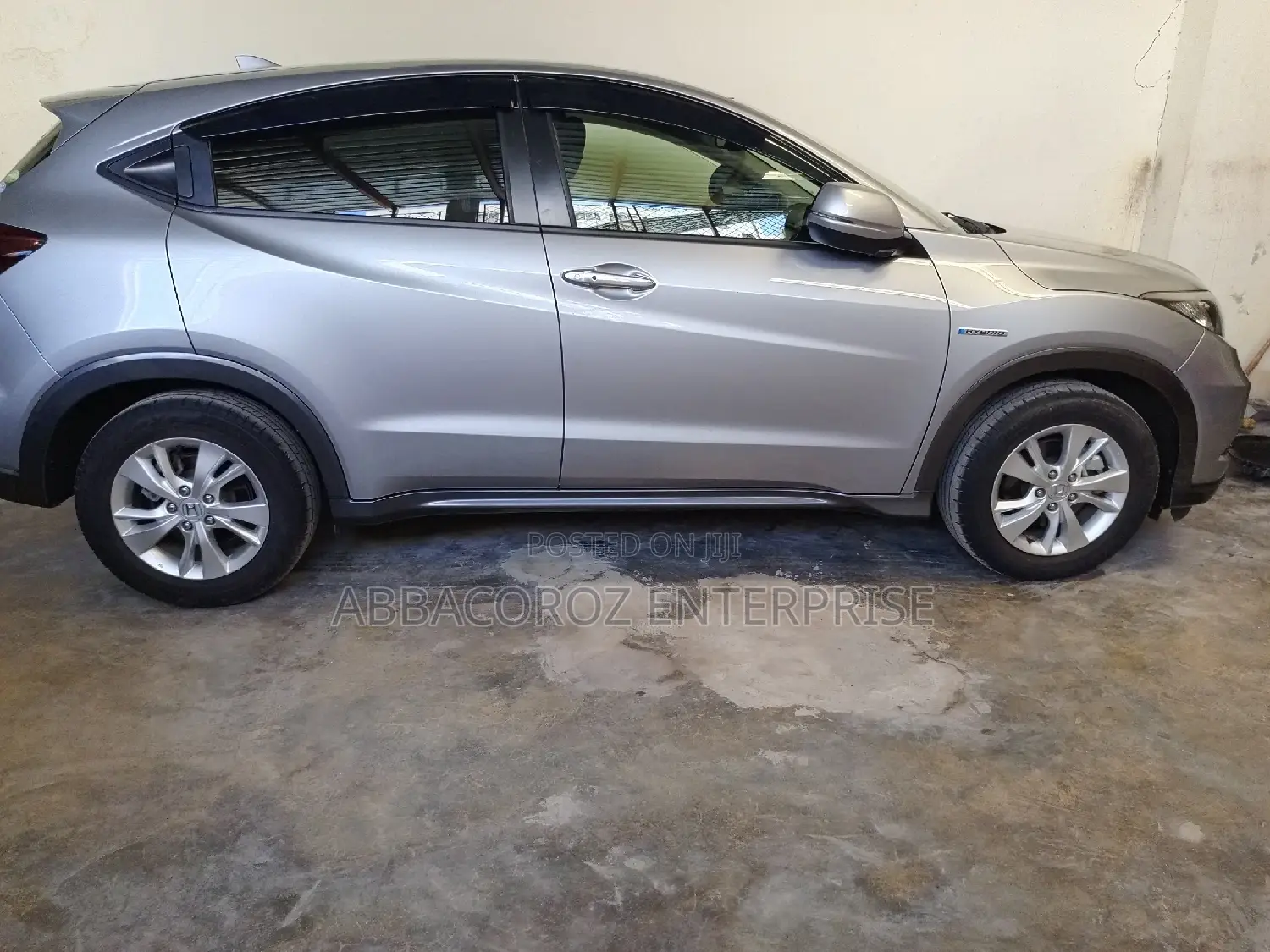 Honda Vezel 1.5 Hybrid 2WD 2017 Silver