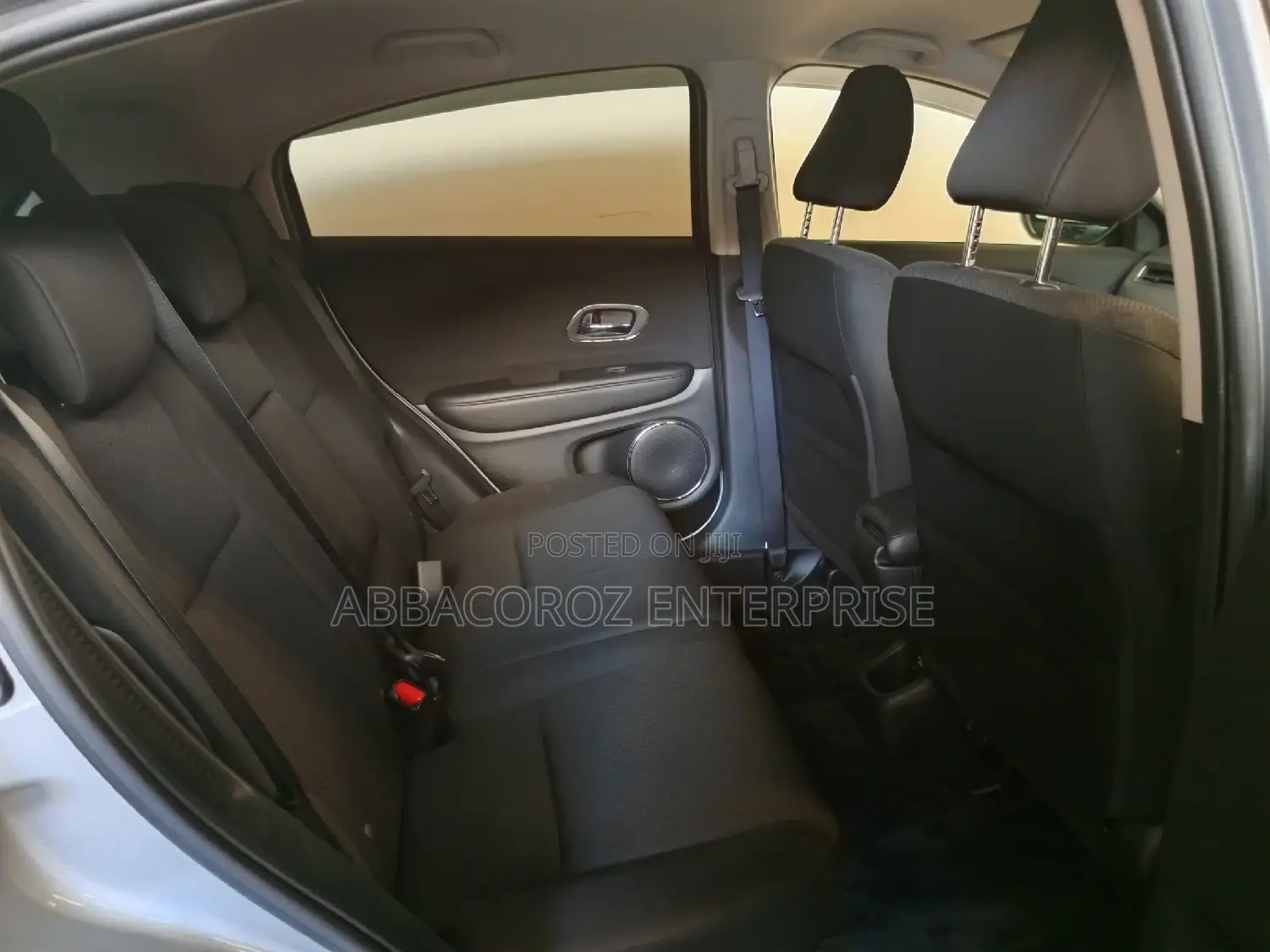 Honda Vezel 1.5 Hybrid 2WD 2017 Silver
