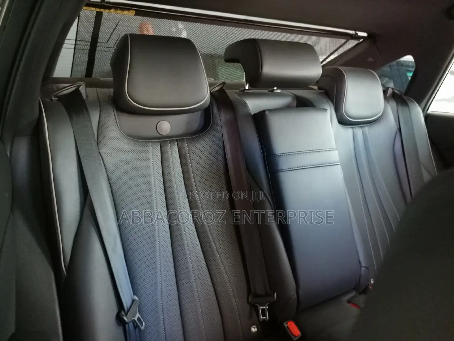 Toyota Crown 2018 Pearl