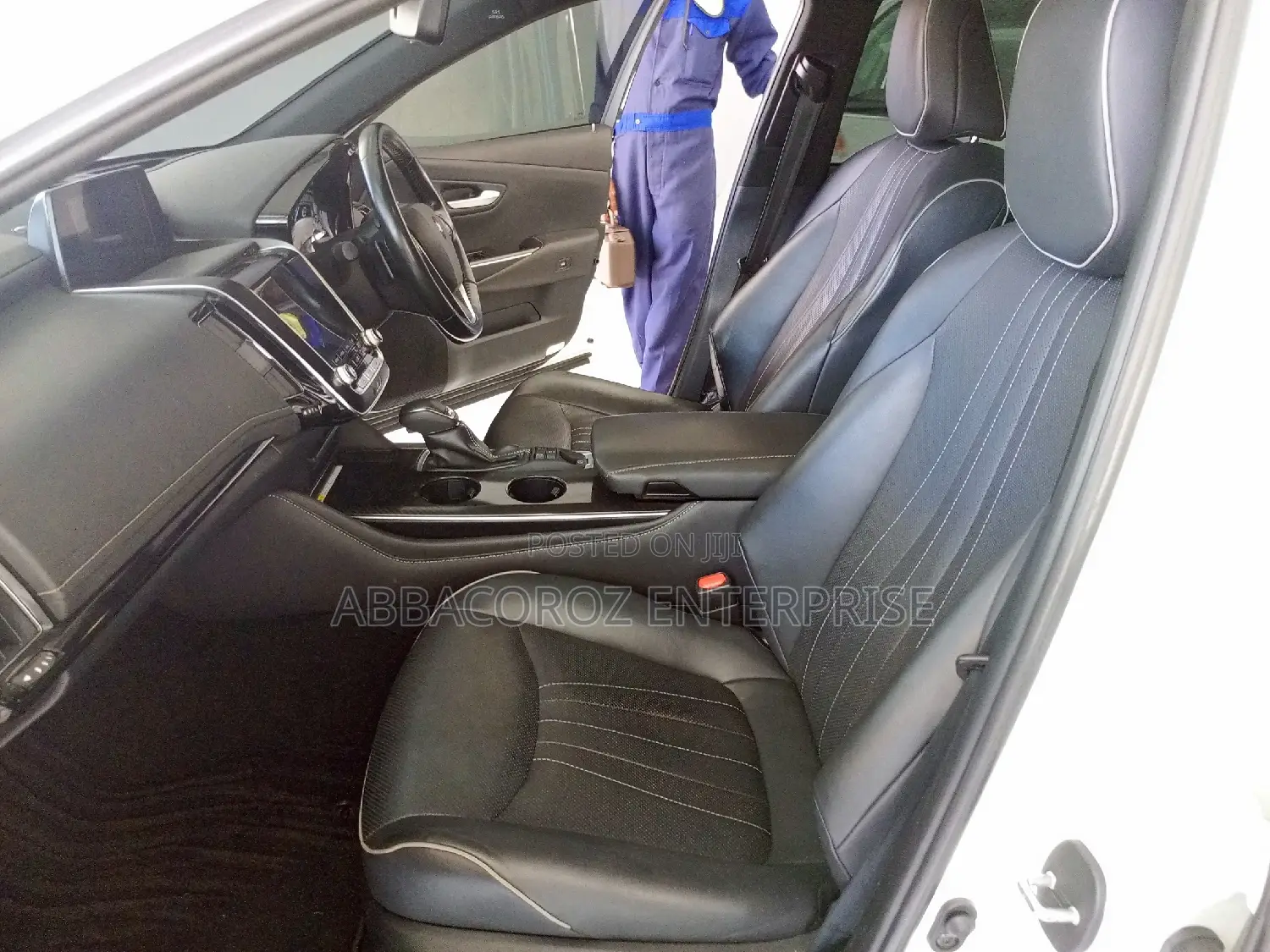 Toyota Crown 2018 Pearl
