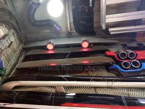 Universal Vehicles Spoiler With Lights